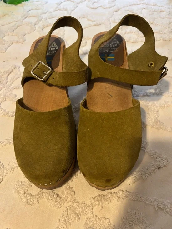 MIA ABBA CLOGS - Picture 1 of 2